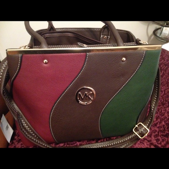 Pocketbooks - Picture 2 of 5